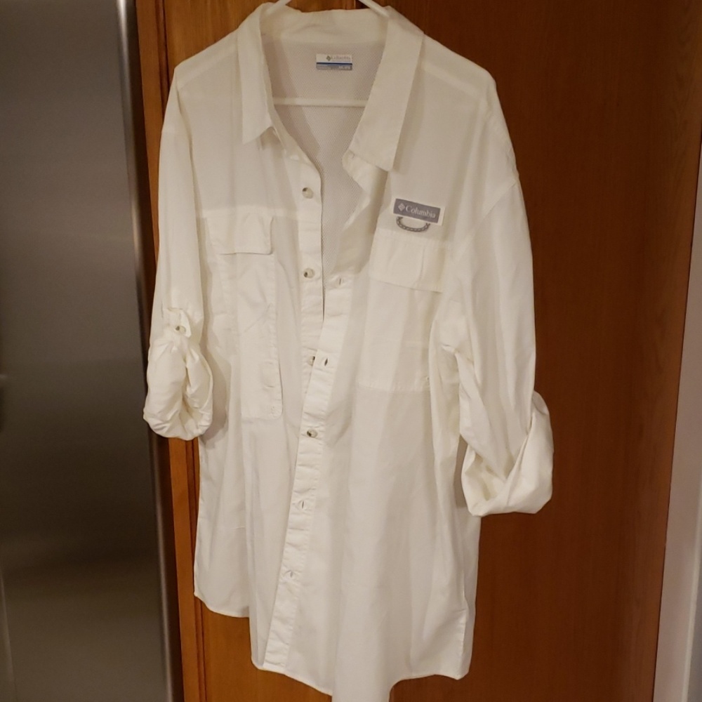 Columbia button front shirt